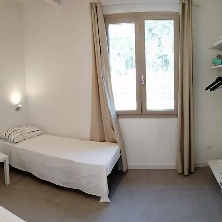Seaside Garden - Guest Holiday home *
